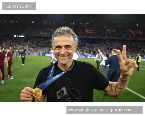 恩里克称赞阿什拉夫为最佳右后卫解释未签替补的原因