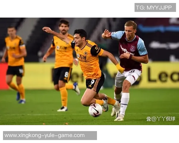 英超狼队20轮仅积6分距离保级区差距明显西汉姆联保级形势严峻